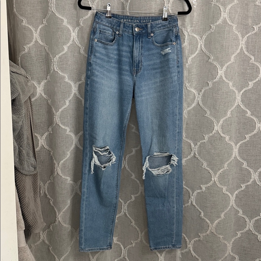 American Eagle high waisted jeans